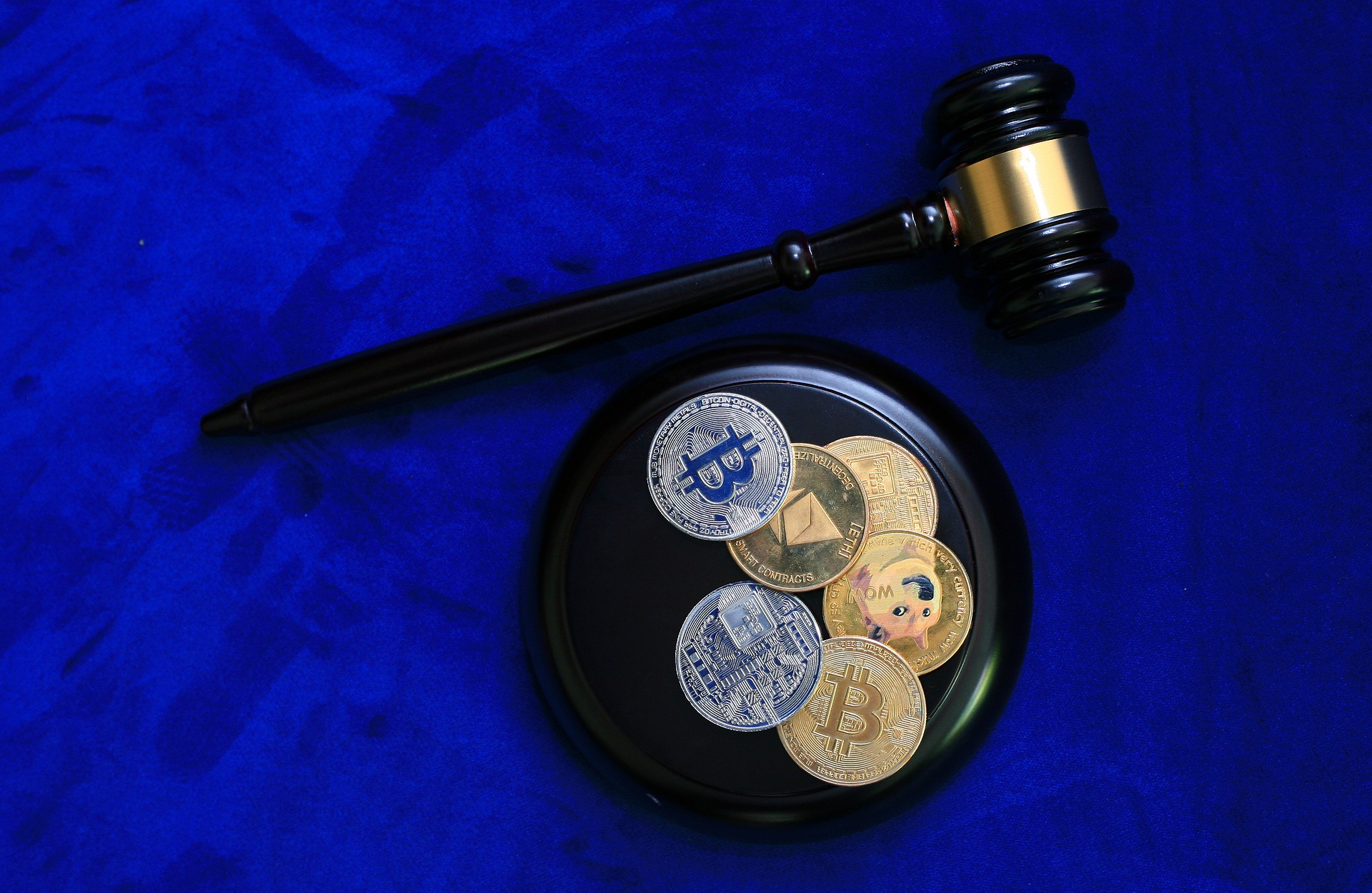 https://gate.horasis.org/wp-content/uploads/2021/10/crypto-6722635_1920.jpg