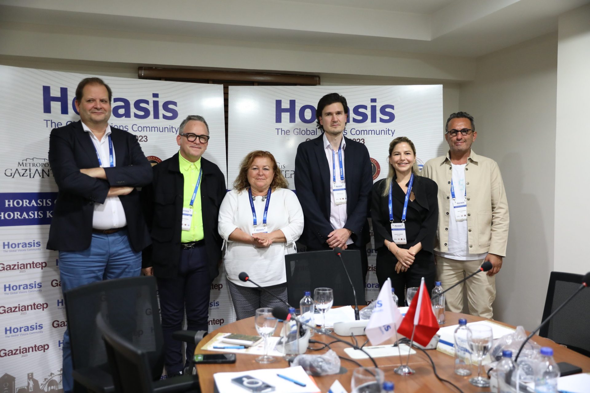 https://gate.horasis.org/wp-content/uploads/2023/11/Aysegul-Kurtel-Director-Izmir-Mediterranean-Biennial-Turkiye.jpg